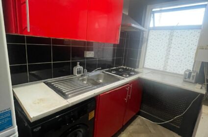 2 Bedroom First Floor Flat for rent